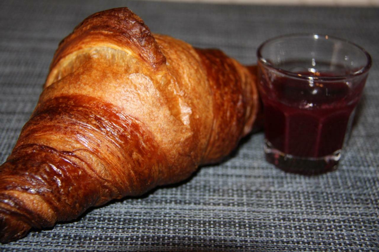 La Maison Prune Лион Екстериор снимка